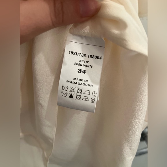 Chloé Ruffled Collar Silk Crepe de Chine Blouse Button Front V-Neck White NWT - Picture 8 of 14